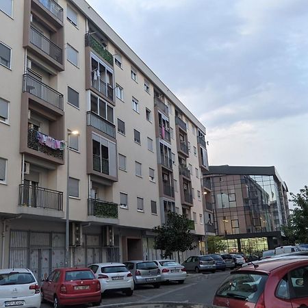 Guest House Mikeli Подгорица Экстерьер фото